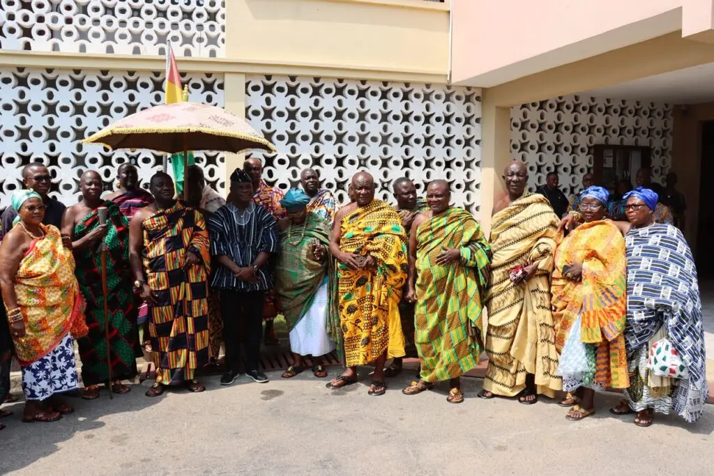 Local Gov’t Minister applauds restoration of peace in Sunyani Traditional Area