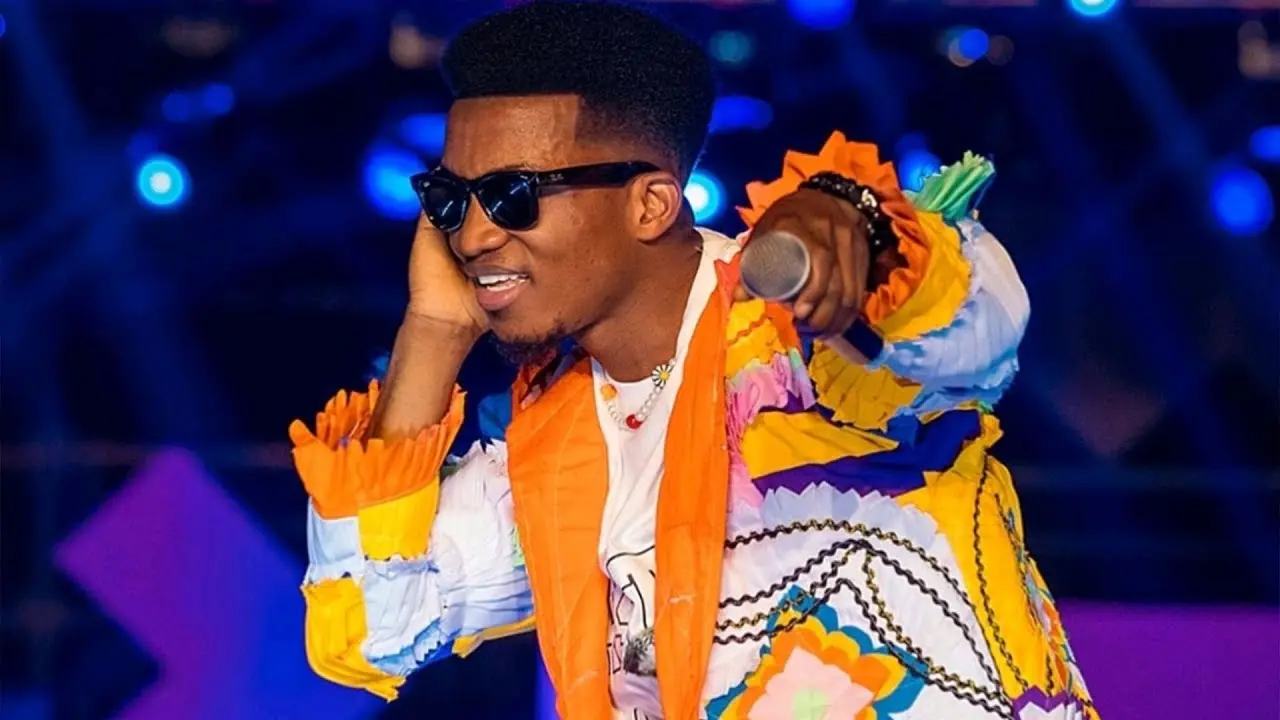 Kofi Kinaata keeps highlife crown with commanding TGMA performance
