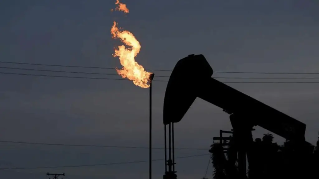 IEA agrees record 400 million barrel oil release as war drives crude volatility