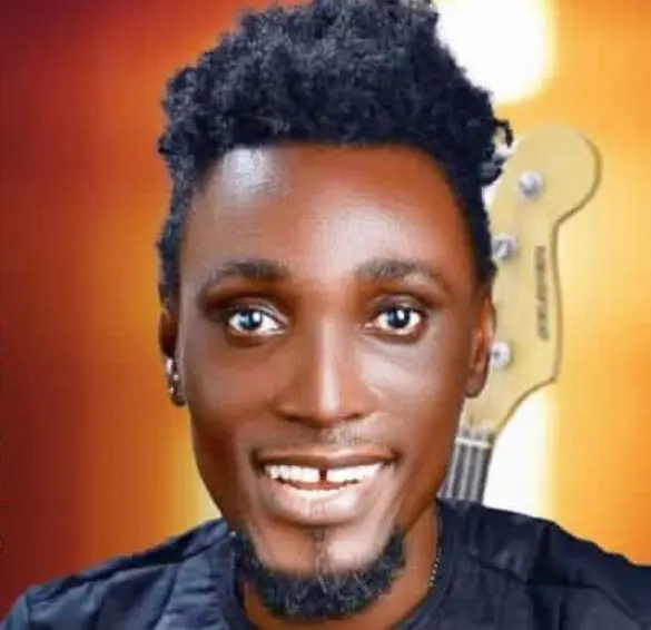 Live band fraternity mourns bassist King Sobo