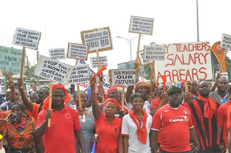 Unpaid teachers begin massive protests today