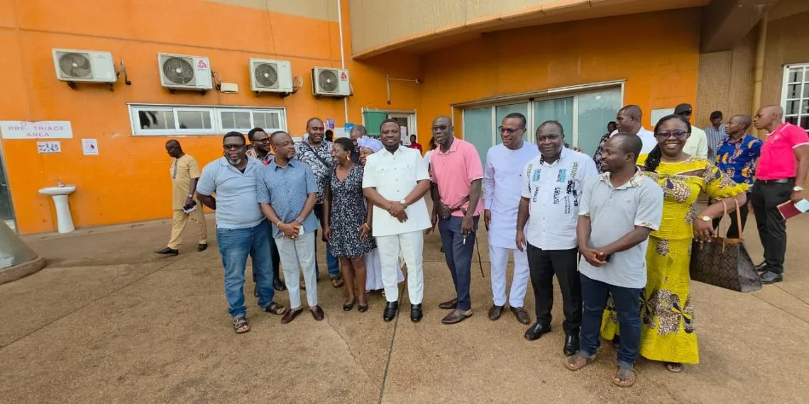 Ashanti Regional Minister leads efforts to resolve KATH healthcare disruption