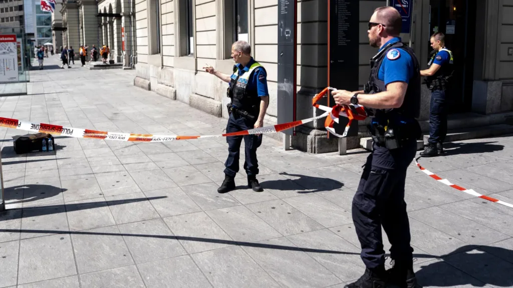 Man arrested after three injured in stabbing at Swiss train station