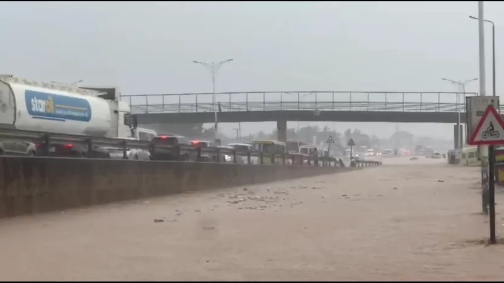 Accra floods disrupt business activities as traders, trucks are stranded on major roads