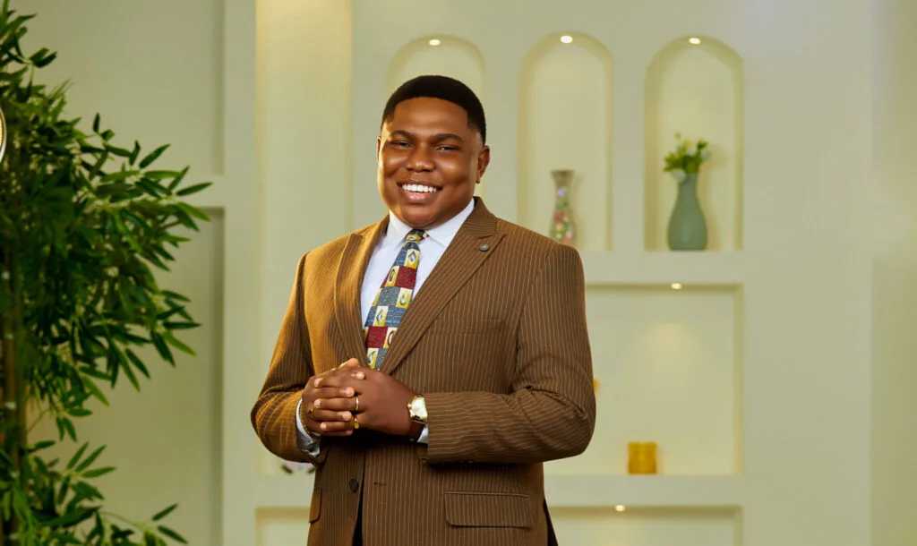 From kerosene seller to author: Daniel Asomani launches 2 books on leadership and Africa’s future