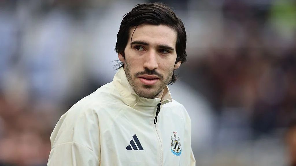 Spurs agree deal worth up to £100m for Newcastle’s Tonali