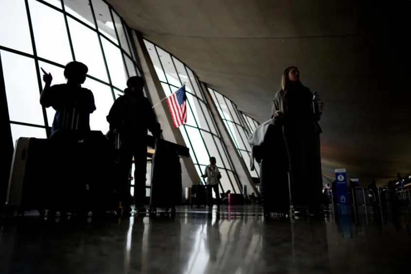 Pregnant woman from Ghana detained with child at Dulles Airport, ACLU says