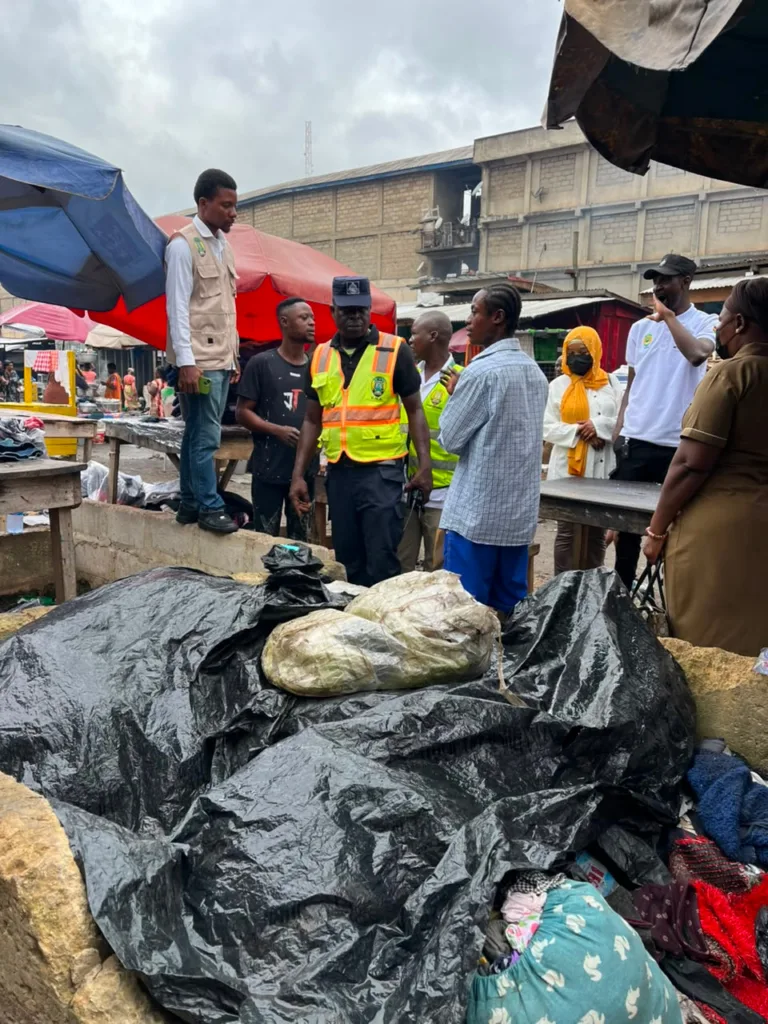 “Samansaman” in action: KMA taskforce storms Adum over unhygienic food practices