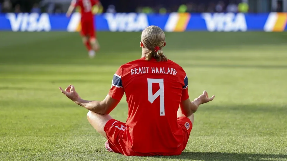 England favourites to reach semis, says Norway boss