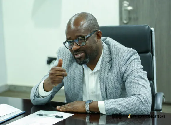 Kurt Okraku commiserates with Berekum Chelsea after fatal armed robbery attack