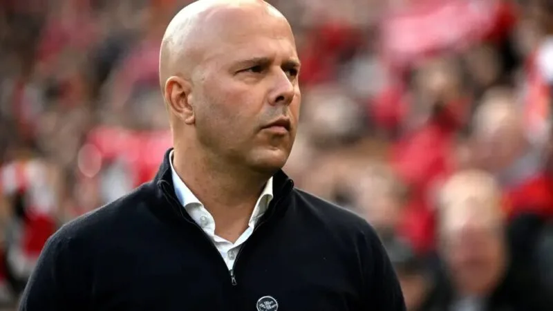 Liverpool sack head coach Slot
