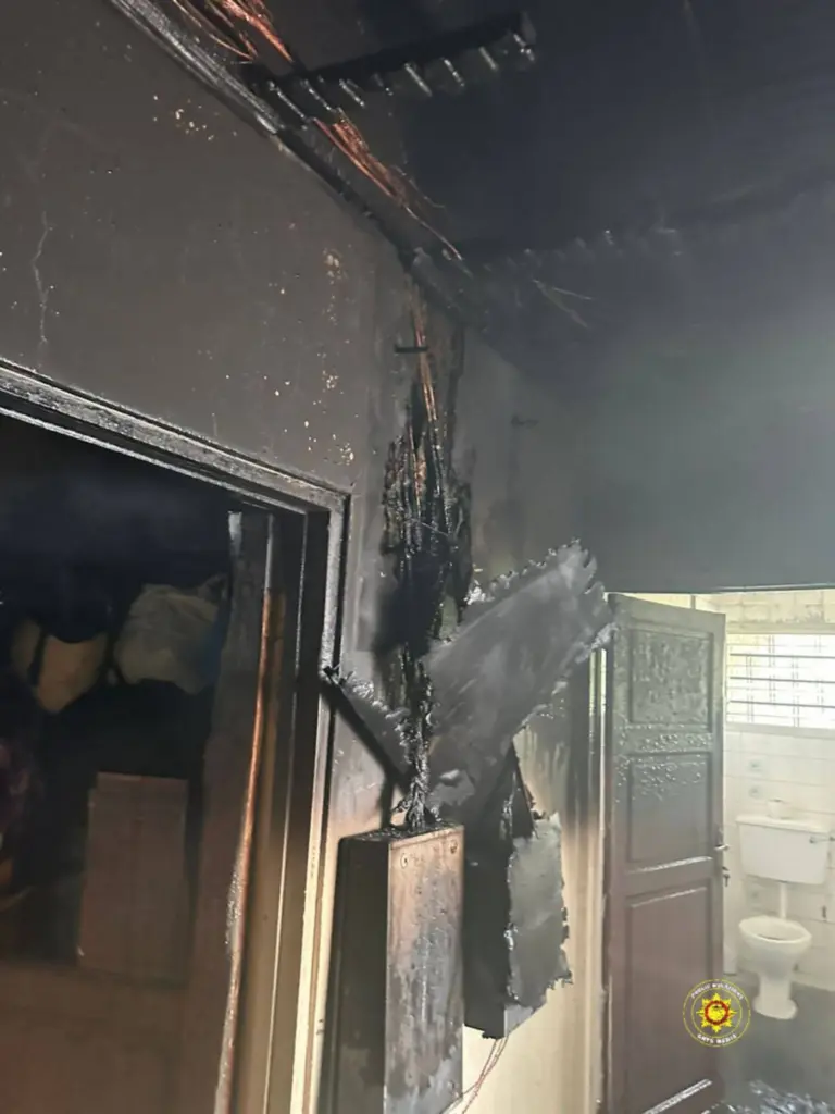 Fire destroys bedroom in Tantra Hill apartment