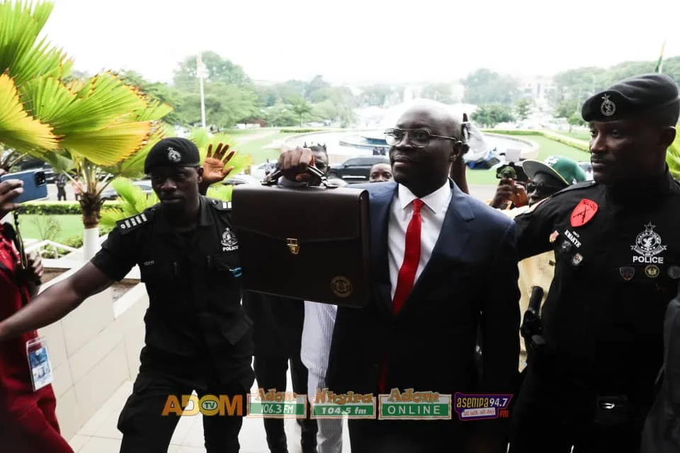 Finance Minister to unveil new economic strategy in Mid-Year Budget Review