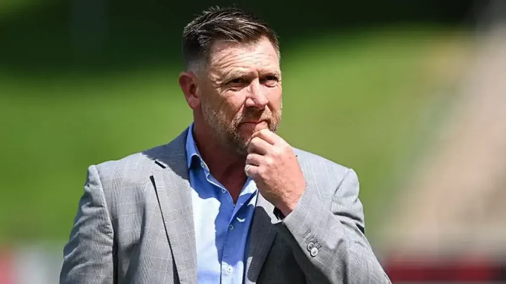Asante Kotoko appoint Eric Tinkler as new head coach