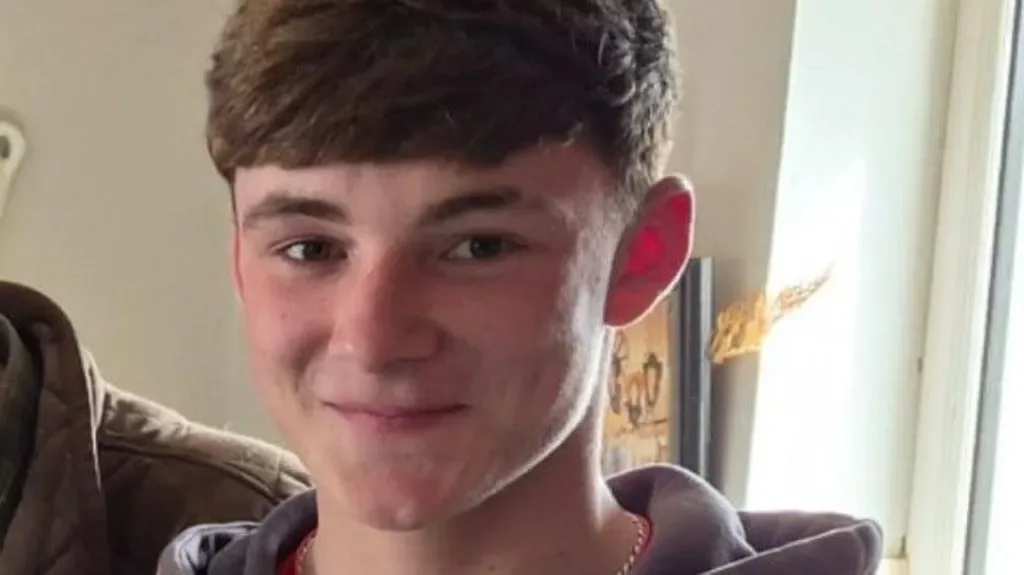 Tributes paid to ‘popular’ teenager killed in Donegal rally crash