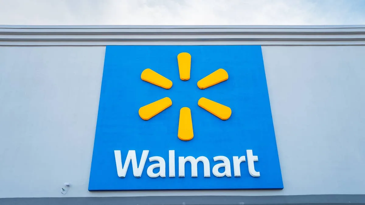 Walmart's Sleek $5 Solar Path Lights Add Custom Colors to Outdoor Spaces