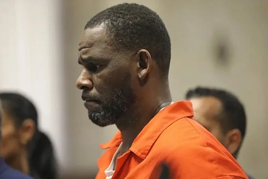 R. Kelly appeals to Trump to commute 31-year prison sentence