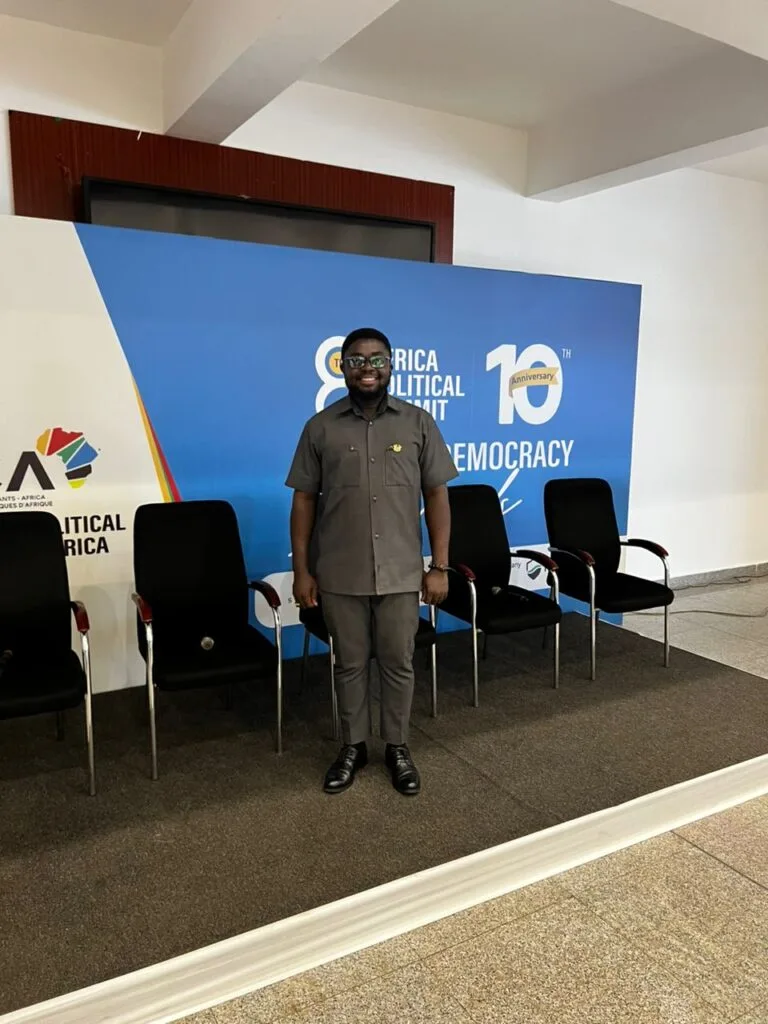 Reinventing political campaigns in Ghana: Strategy, technology, and the grassroots
