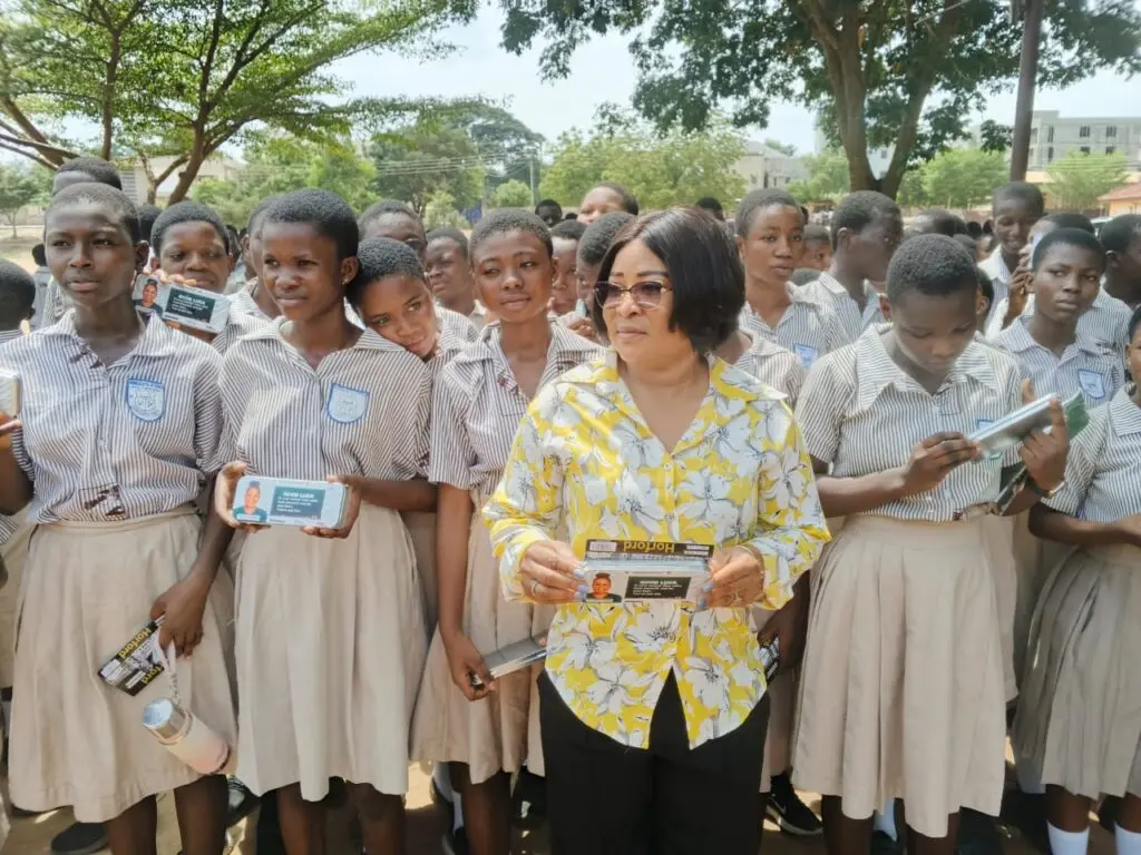 MP for Dome-Kwabenya Akurugu supports BECE Candidates with Maths sets