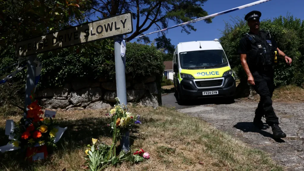 Suspect in Ann Widdecombe murder seen on CCTV getting into car with object
