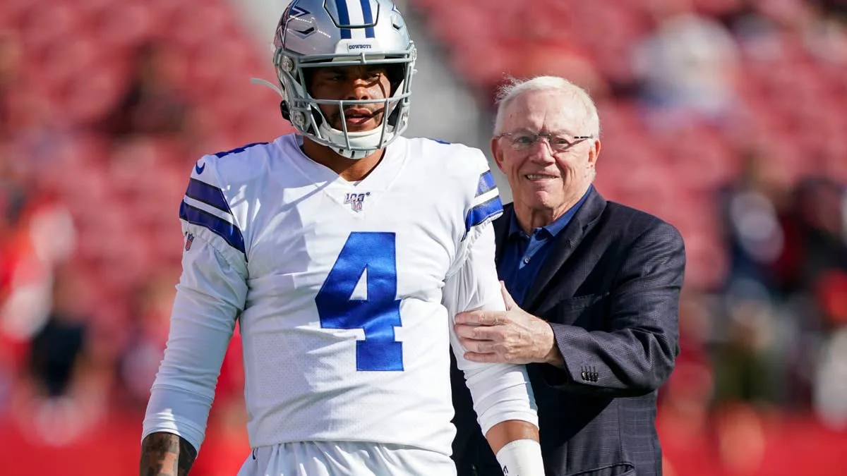 Dak Prescott Sends Strong George Pickens Message After Jerry Jones’ Franchise Tag Decision