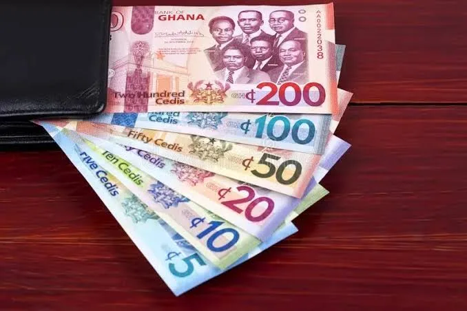 Cedi is ‘long overdue for a refresh’ – Mahama