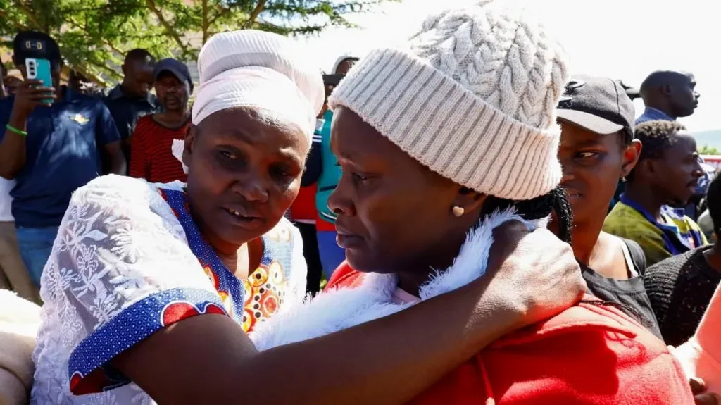 Sixteen pupils killed in Kenya school fire