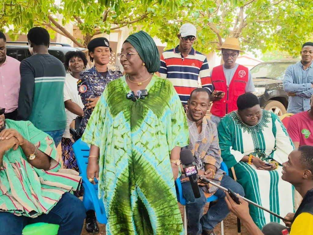 Tourism Minister visits late Dr. Hilla Limann’s family to explore heritage