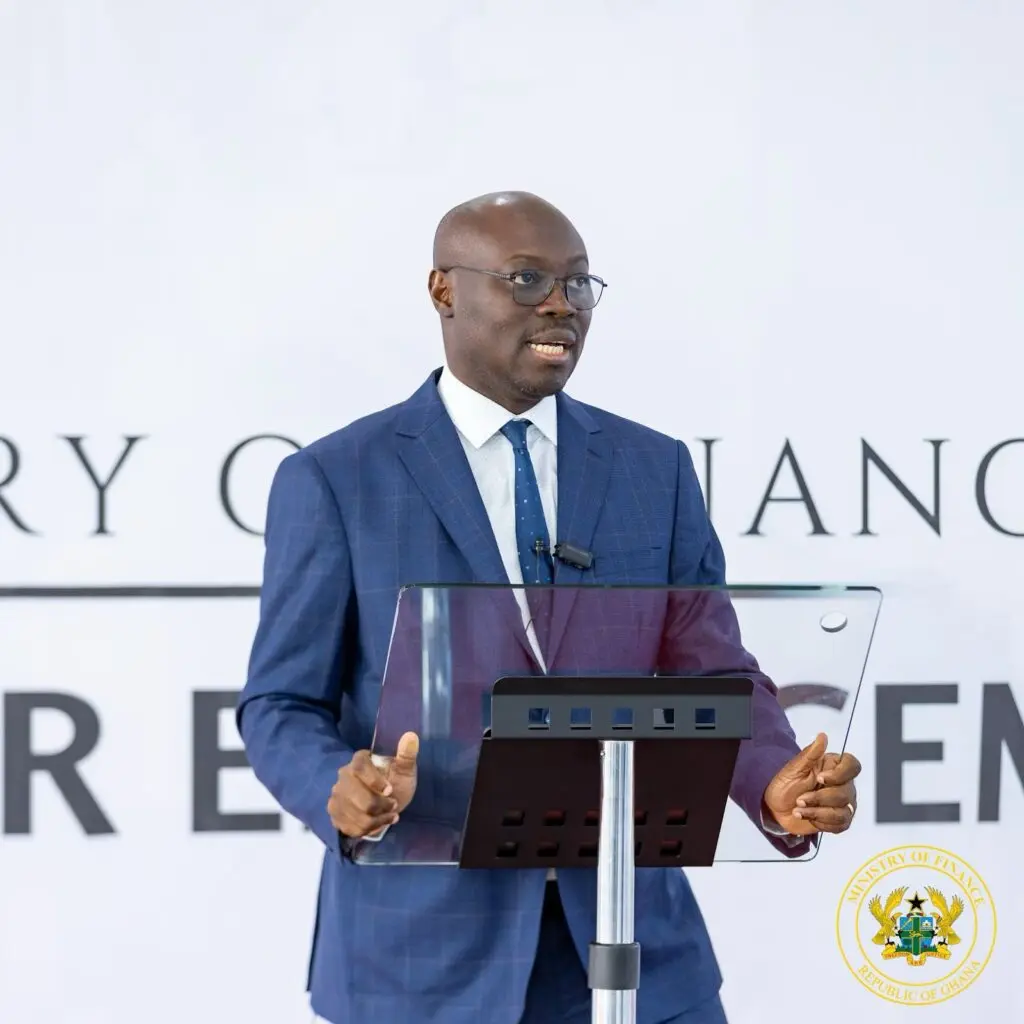 Finance Minister holds first investor town hall since 2021, signals strong recovery path