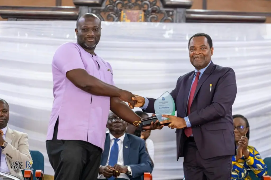 Dr Anthony Adjiepong’s Pharmatrust Pharmacy receives top recognition at UG’s White Coat ceremony