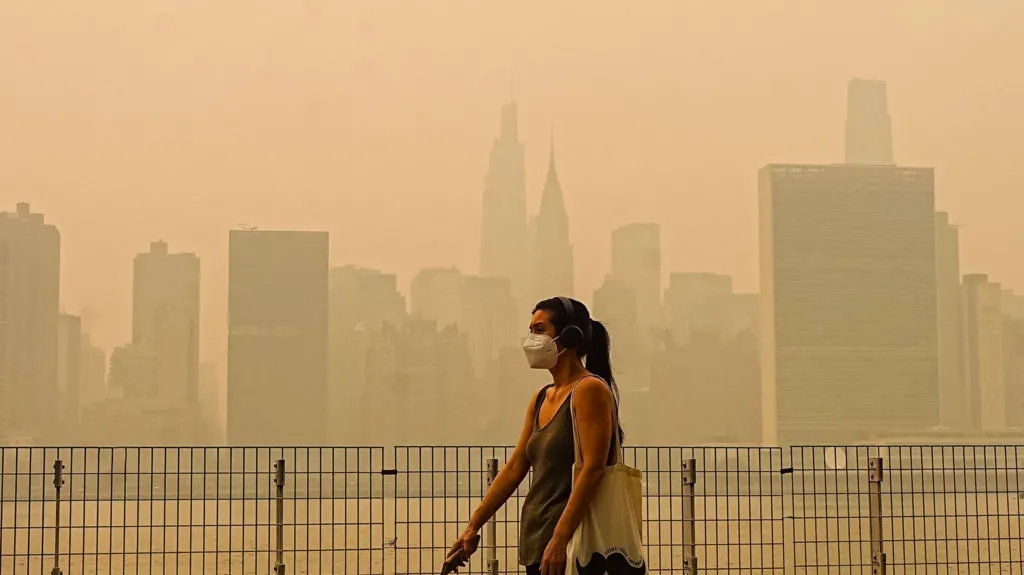 Trump threatens new Canada tariffs over fires sending ‘filthy’ air into US cities