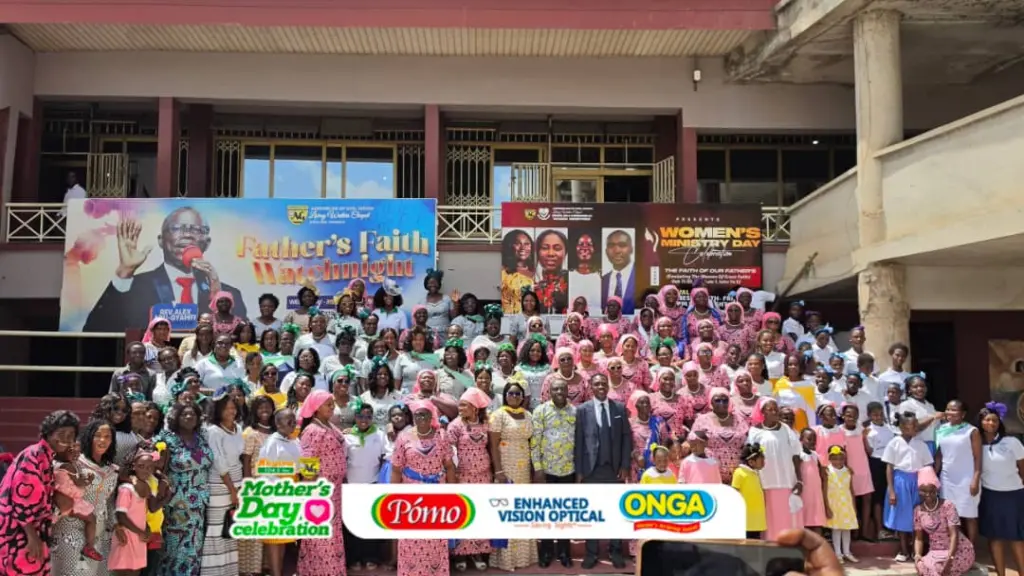 Over 300 mothers benefit from Mother’s Day outreach by Luv Fm and Nhyira FM at Ayigya