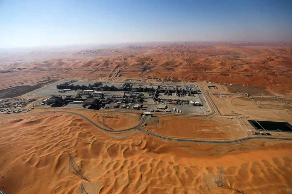 Saudi Arabia may lower July oil prices to Asia as demand weakens