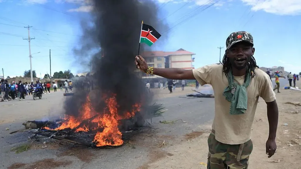 Two people shot dead amid Kenya protests against US Ebola quarantine centre plan