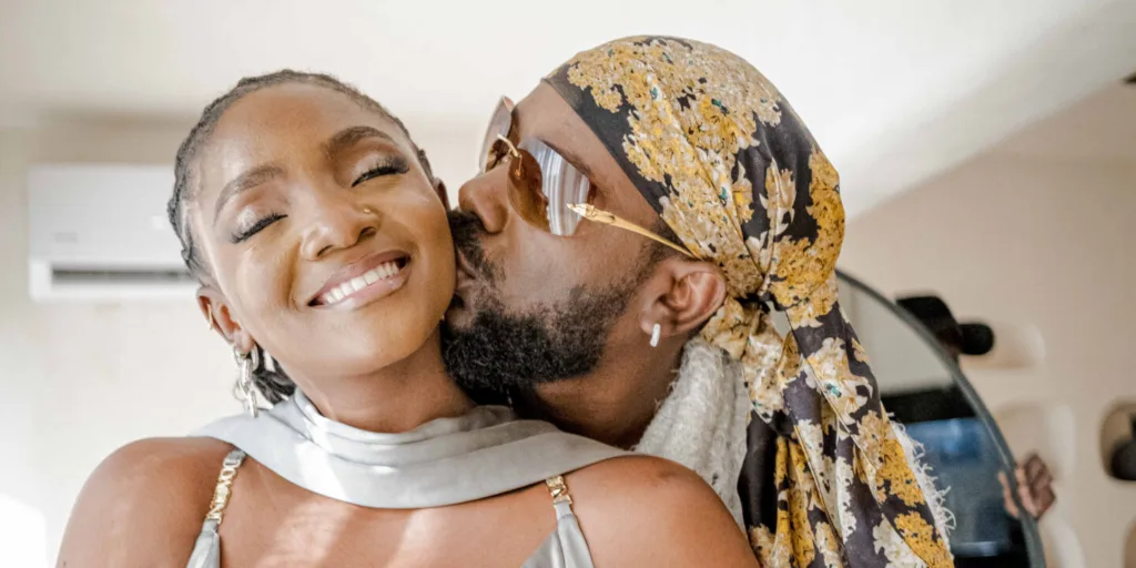 ‘No better songwriter in Nigerian music industry than Simi’ – Adekunle Gold