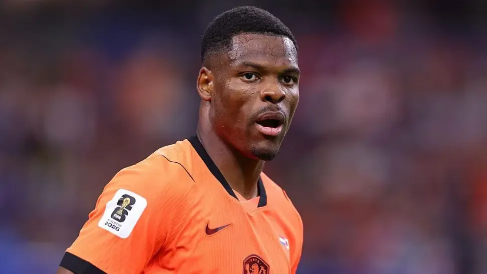Real Madrid sign defender Dumfries from Inter Milan