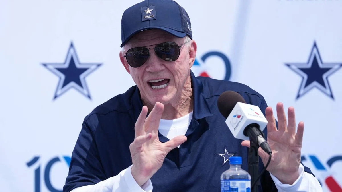 Cowboys Owner Jerry Jones Announces Donovan Ezeiruaku Decision Following NFL Punishment