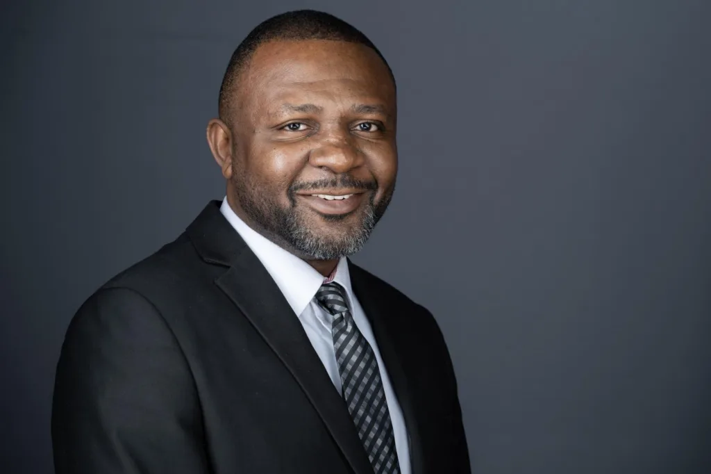 A Lifetime of excellence: Dr Williams Kwasi Peprah attains the rank of full Professor at Andrews University
