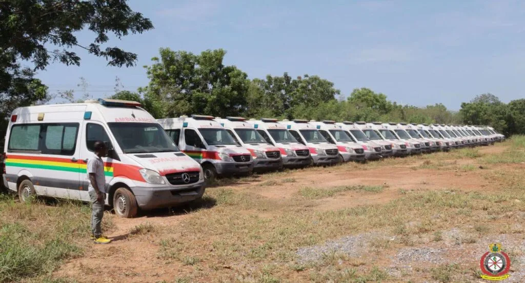 Health Ministry hands over 30 ambulances to National Security for refurbishment