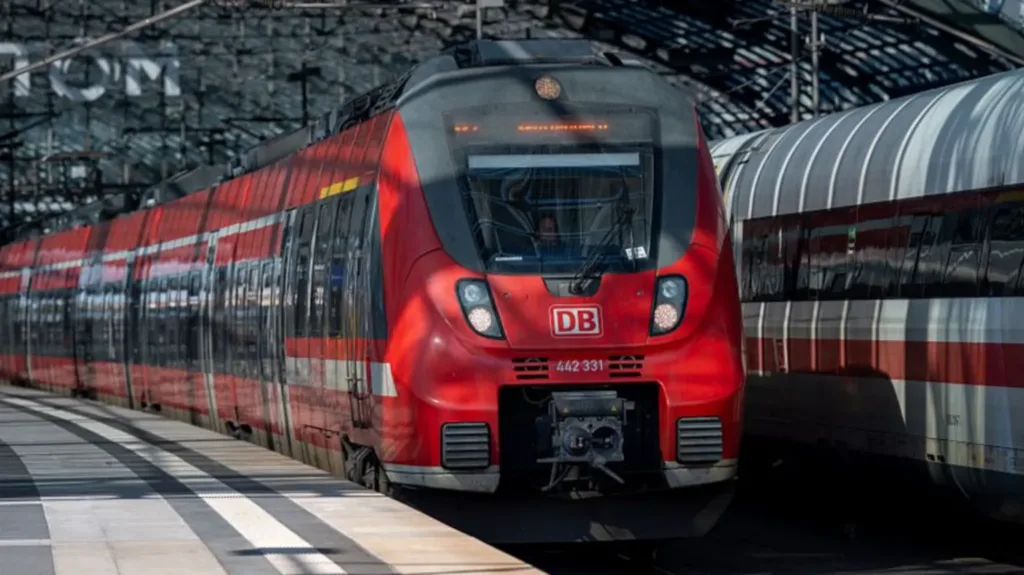 Germany rail network comes to complete halt nationwide due to IT malfunction