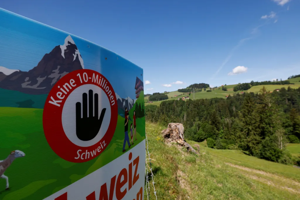 Swiss voters reject 10 million population cap