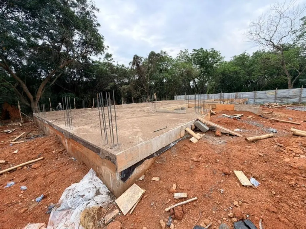 PRESEC-Legon 2001 group rallies support for staff accommodation project