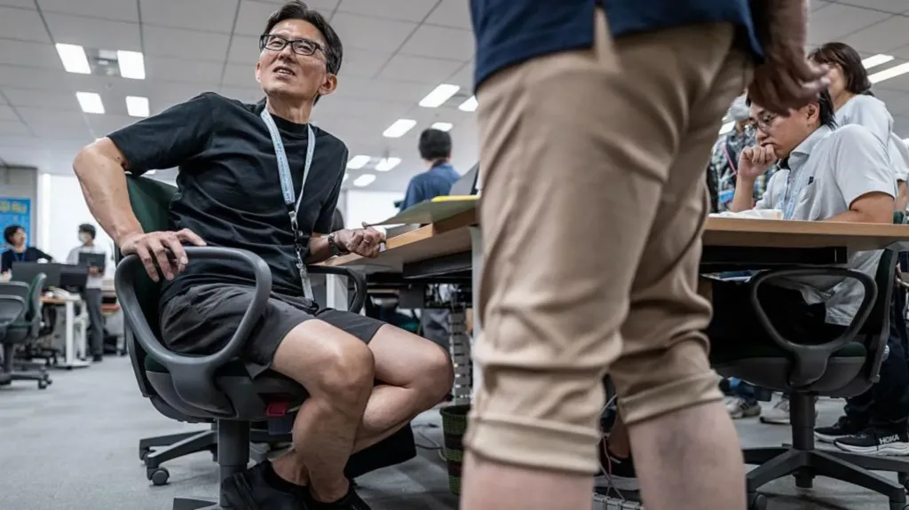 Tokyo urges men to wear shorts to work, but women say it’s ‘leg hair harassment’