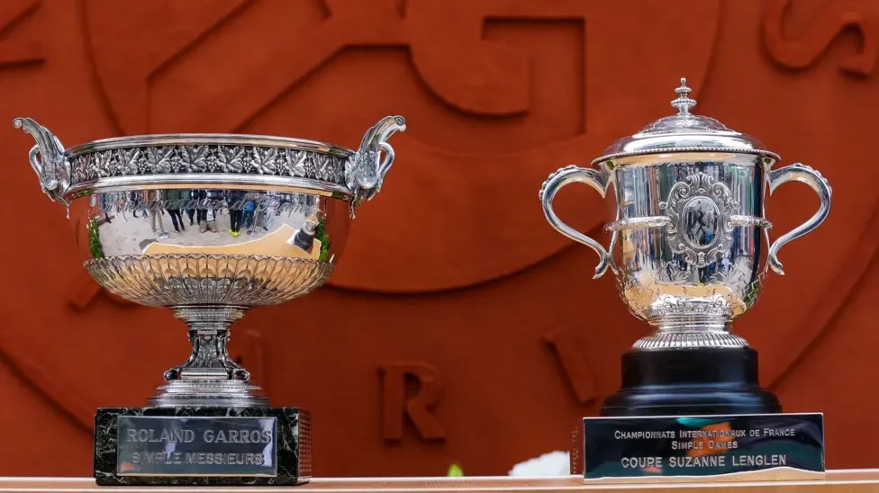 Players to cut short French Open interviews in pay row