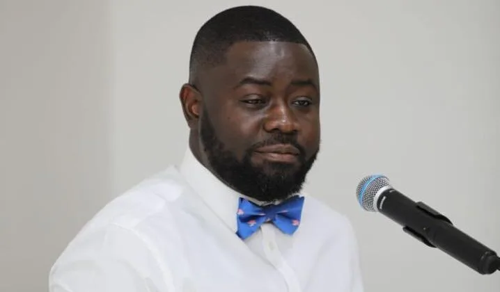 Stop payment of District Assemblies Common Fund cash to MPs – Citizen to Supreme Court