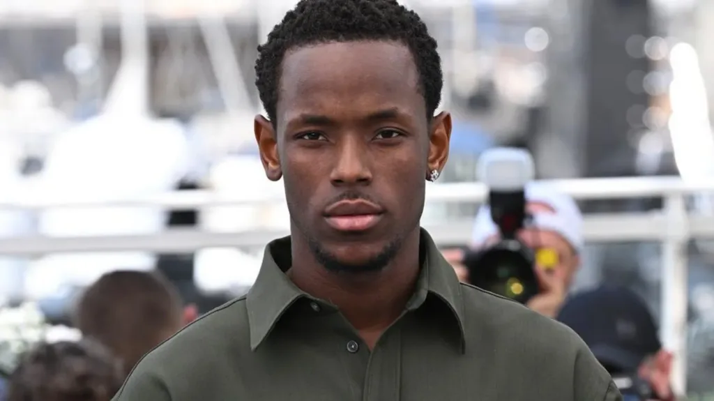 Top Boy actor Micheal Ward raped woman in car, court told
