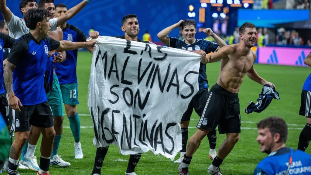 Fifa ‘assessing match reports’ over Falklands banner