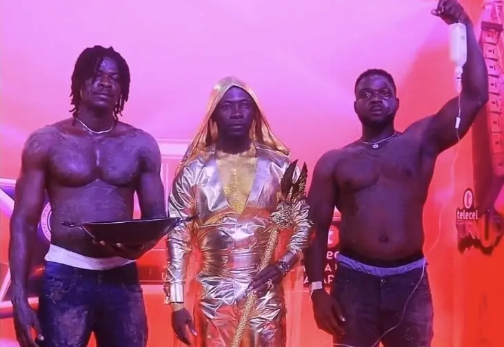 Okyeame Kwame turns TGMA27 red carpet moment into anti-galamsey protest