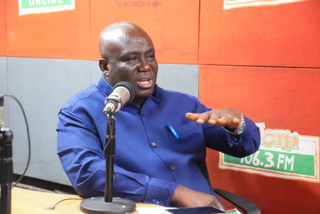 Govt to distribute improved tomato variety seeds