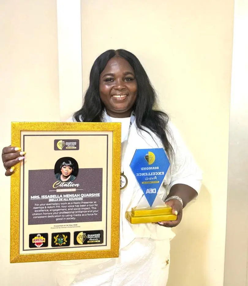 Bella De All Rounder honoured at Diamond Excellence Awards in Kade
